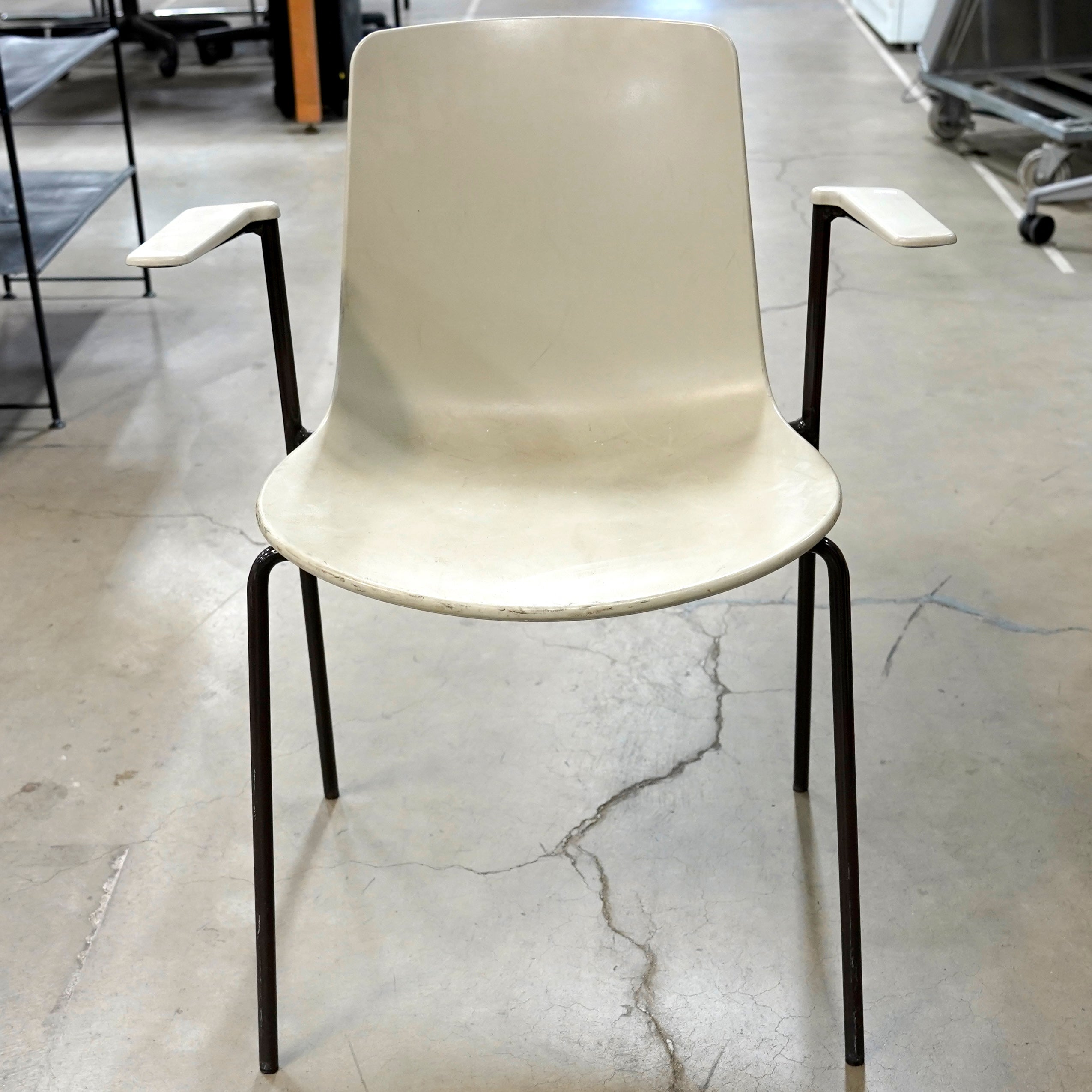Keep it old school this year in the best possible way...with this mid-century chair.